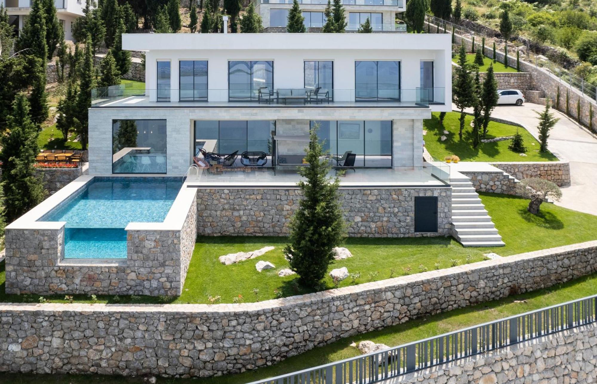 The Luxury Villa Široka Zewnętrze zdjęcie